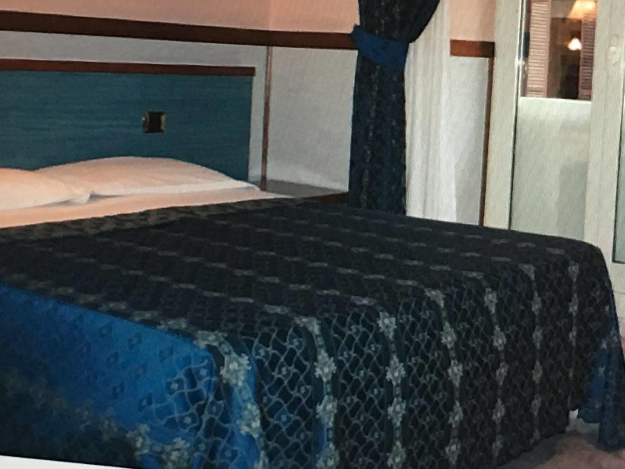Hotel Soggiorno Blu โรม ภายนอก รูปภาพ